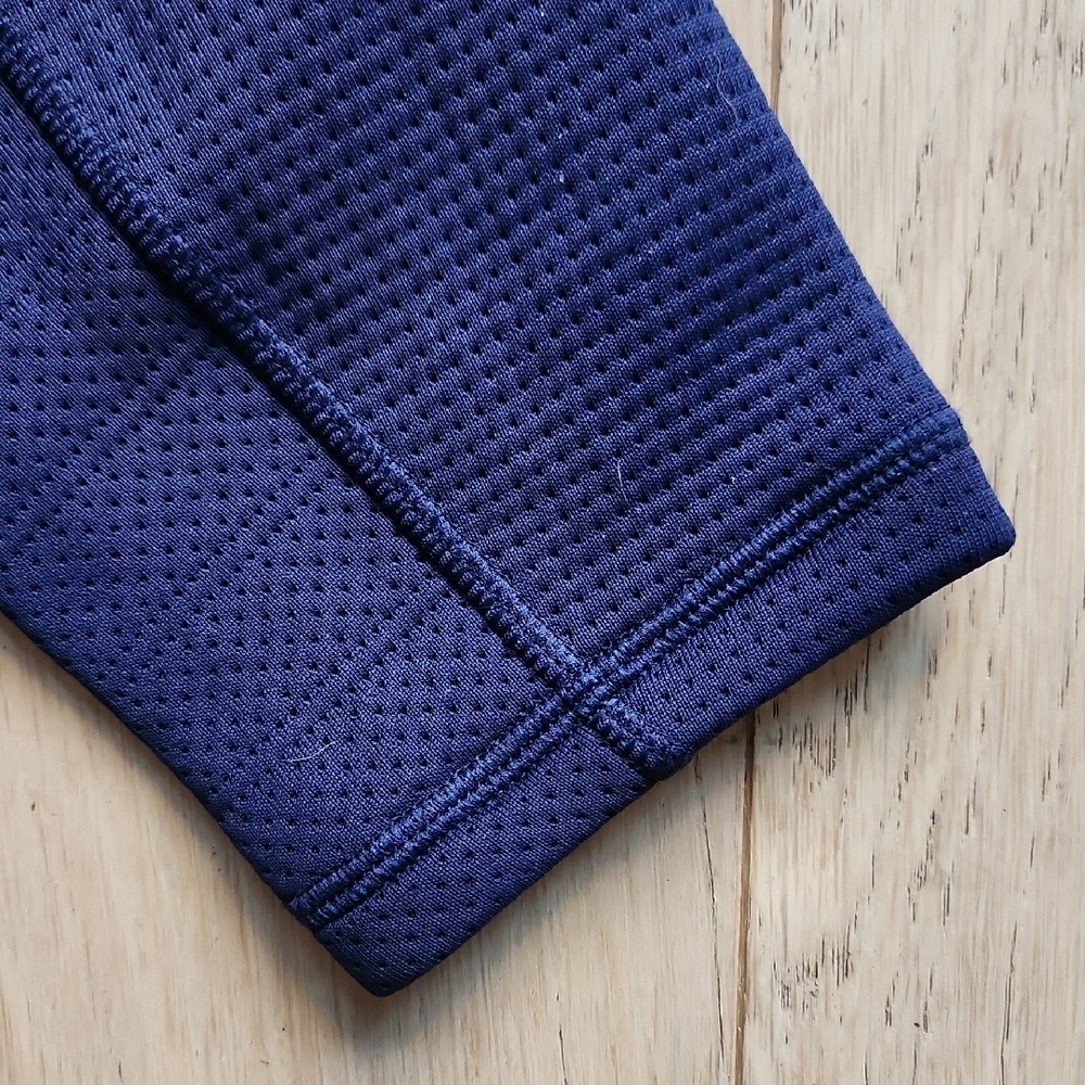Peter Millar Orion Performance  Knitted Hoodie in Navy - Picture 5 of 14